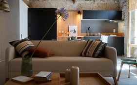 Can Tat, Loft In A Old Coach House